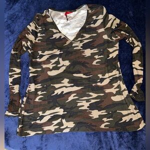 Camouflage Long Sleeve Hoodie